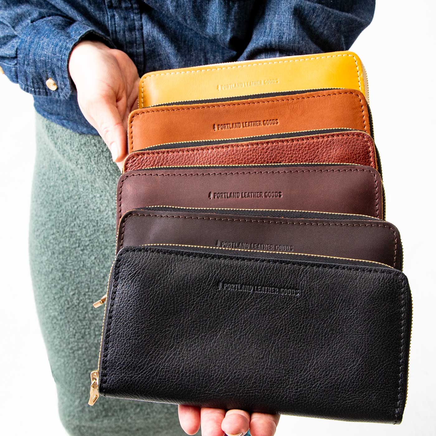 'Almost Perfect' Accordion Zip Wallet - Image 135