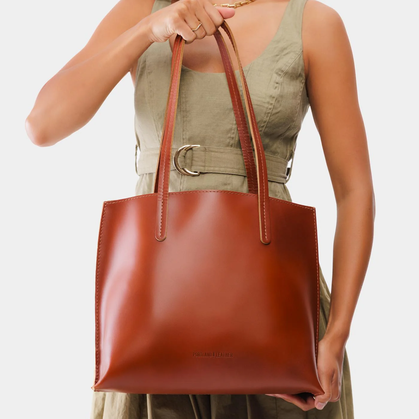 August Tote - Image 49