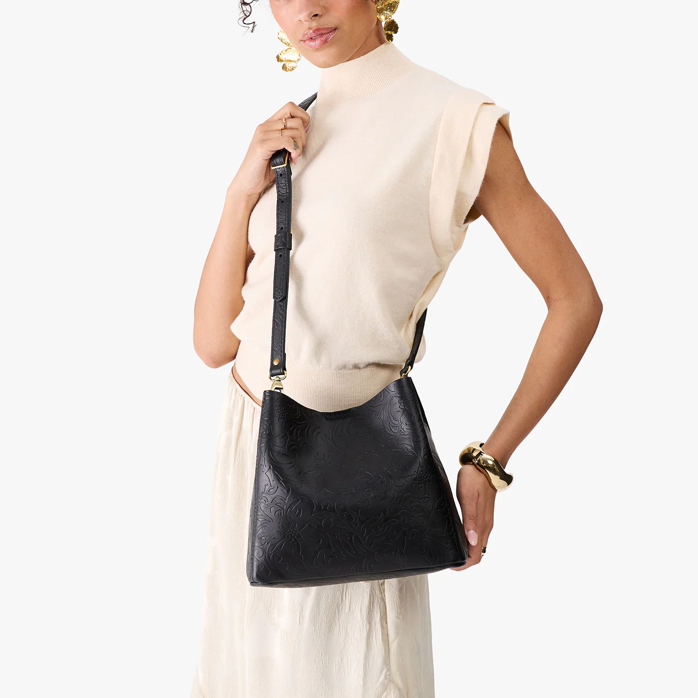 'Almost Perfect' Butterfly Bucket Bag - Image 186
