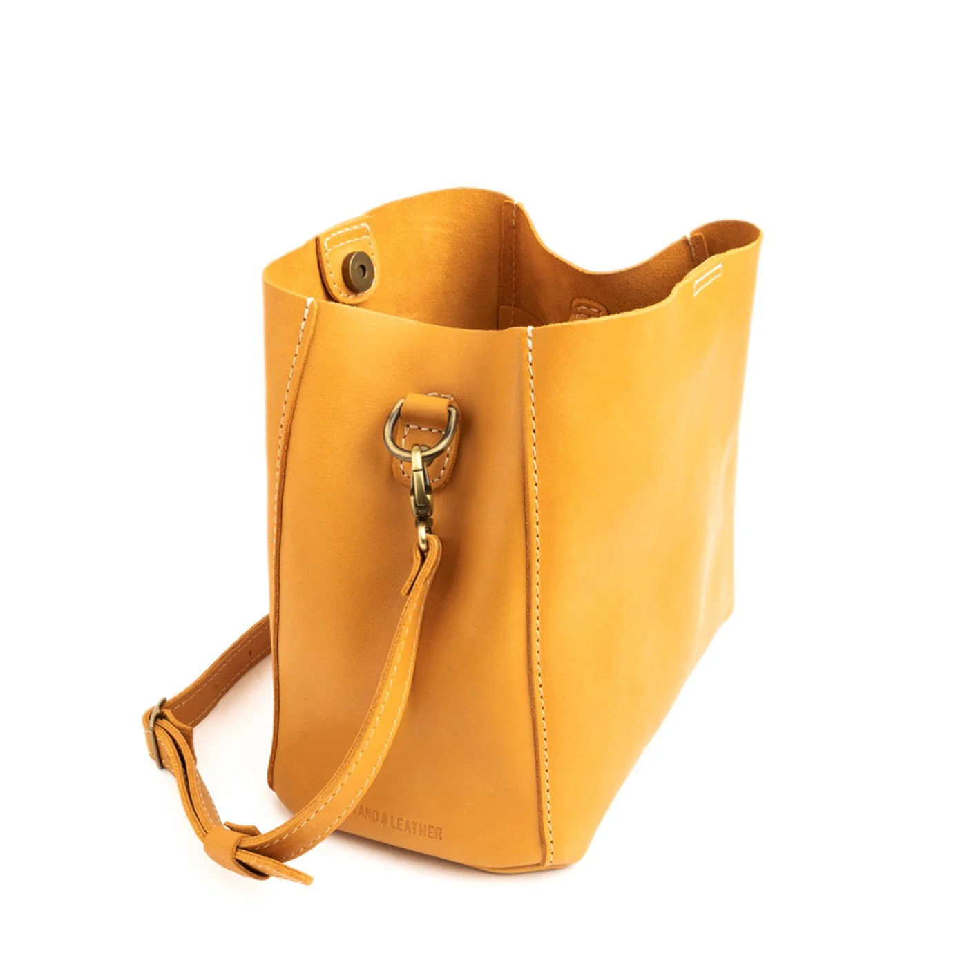 'Almost Perfect' Butterfly Bucket Bag - Image 51