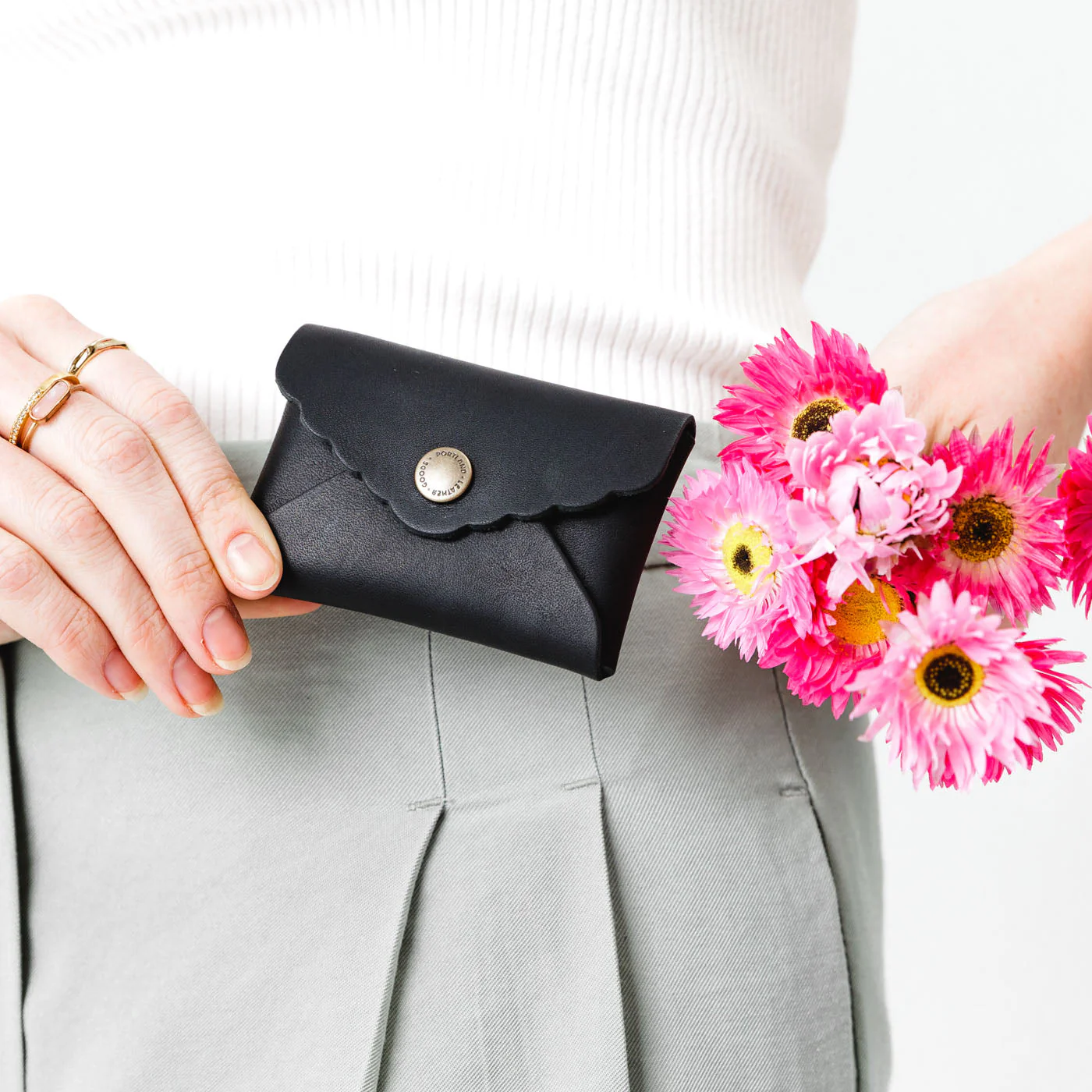'Almost Perfect' Mini Daisy Wallet - Image 110