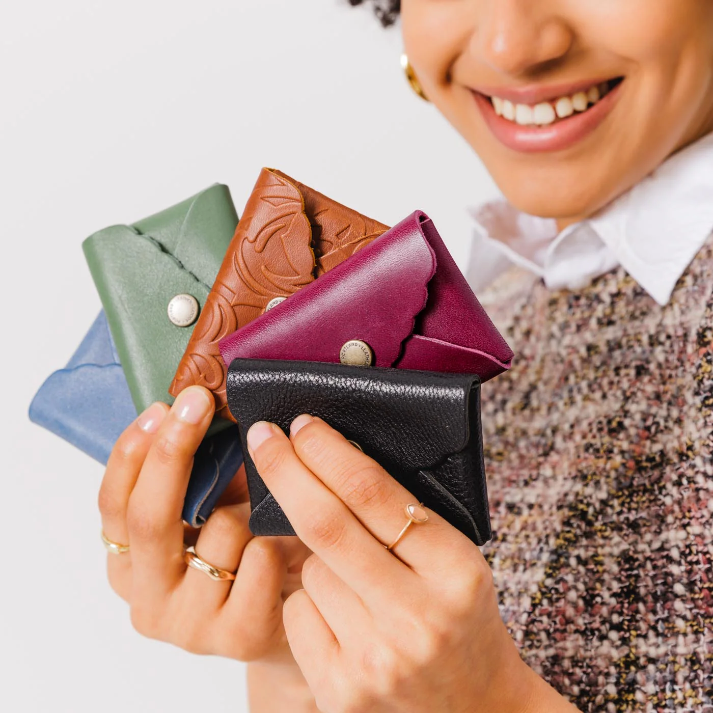 'Almost Perfect' Mini Daisy Wallet - Image 120