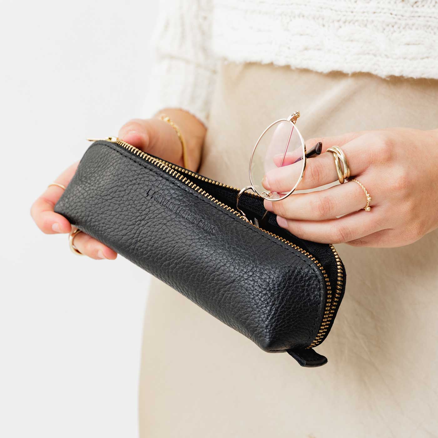 'Almost Perfect' The Sidekick Pouch - Image 95