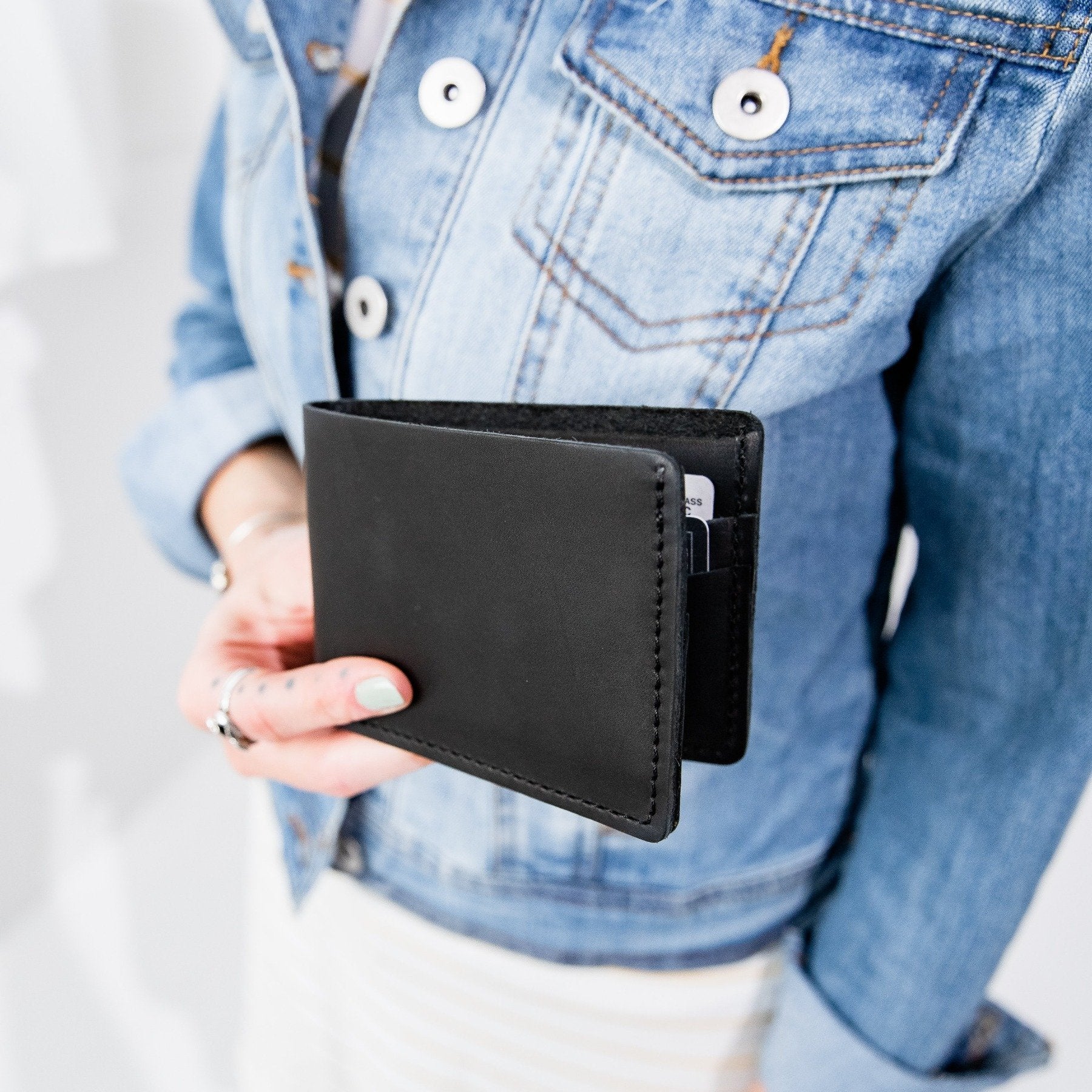 Bifold Leather Wallet - Image 17