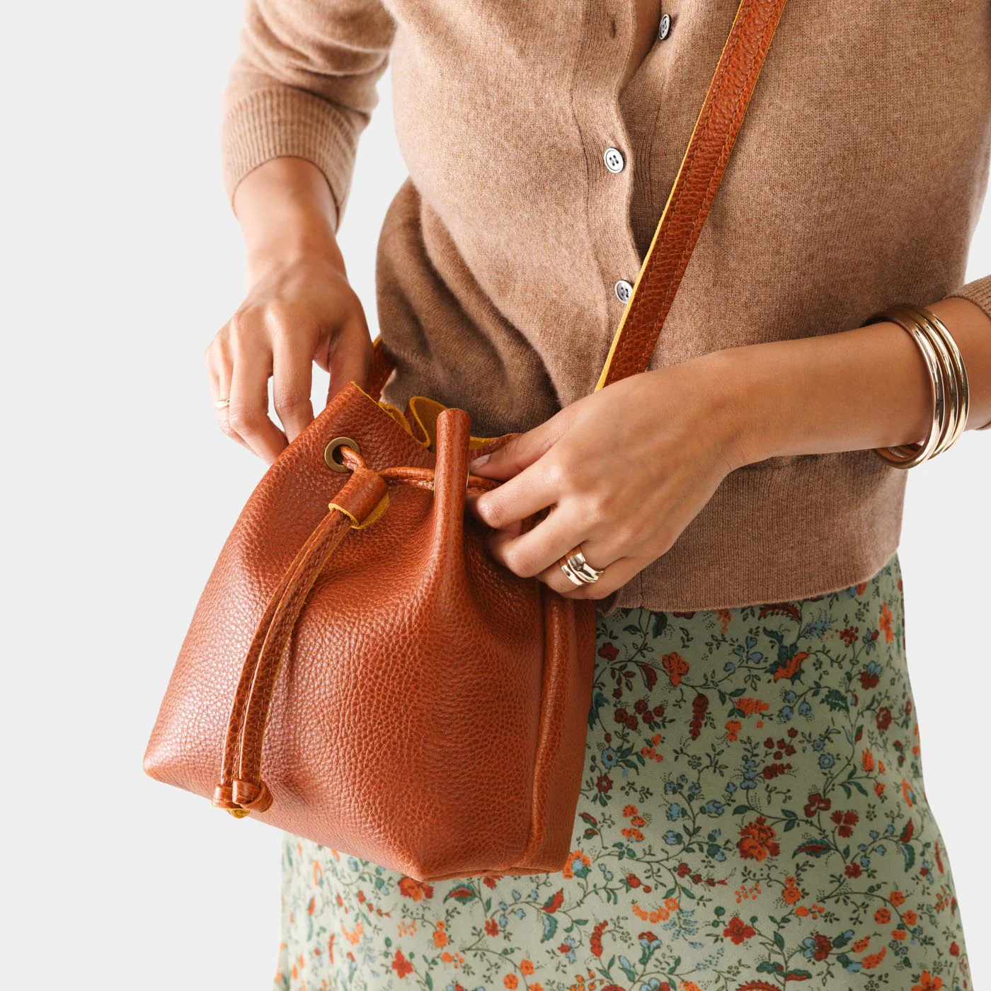 Bucket Bag - Image 39