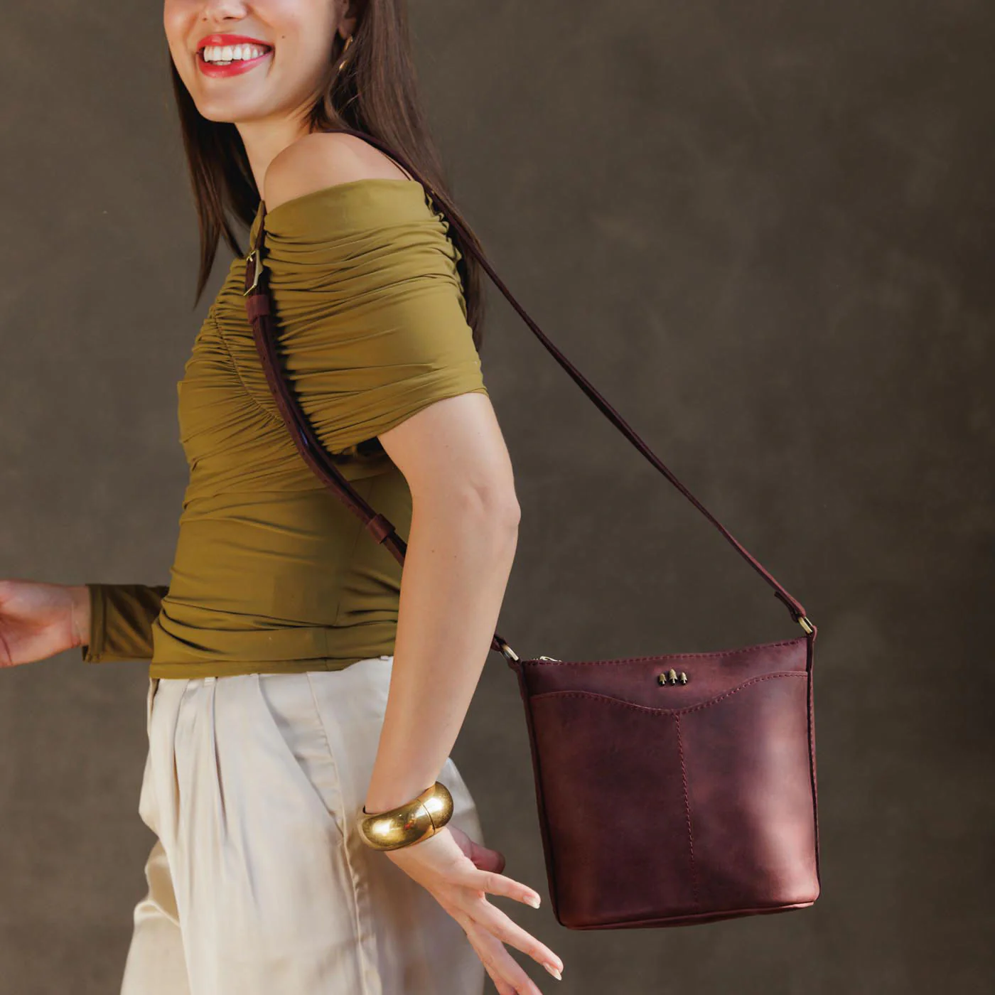 'Almost Perfect' Cypress Side Bag - Image 67