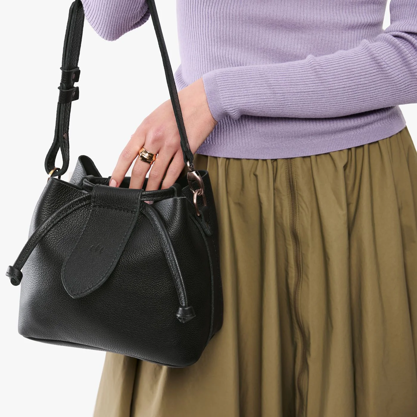 Firefly Bucket Bag - Image 60