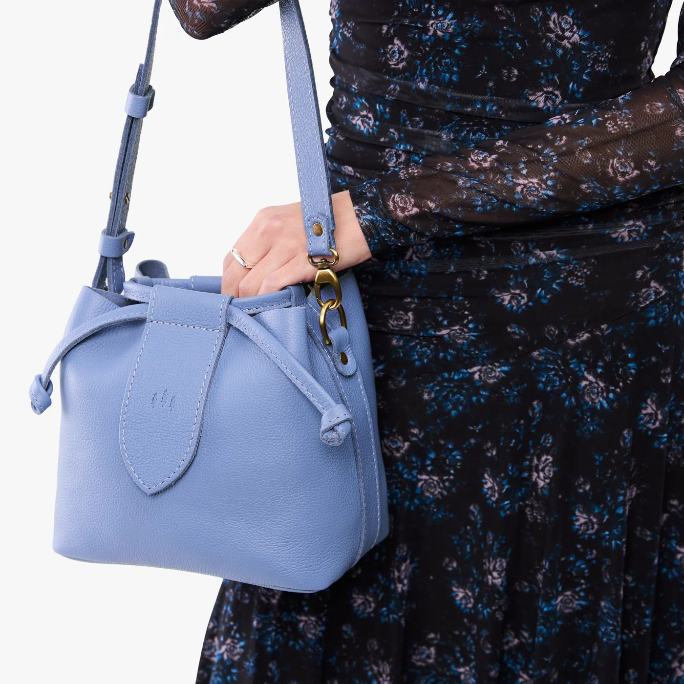 Firefly Bucket Bag - Image 69