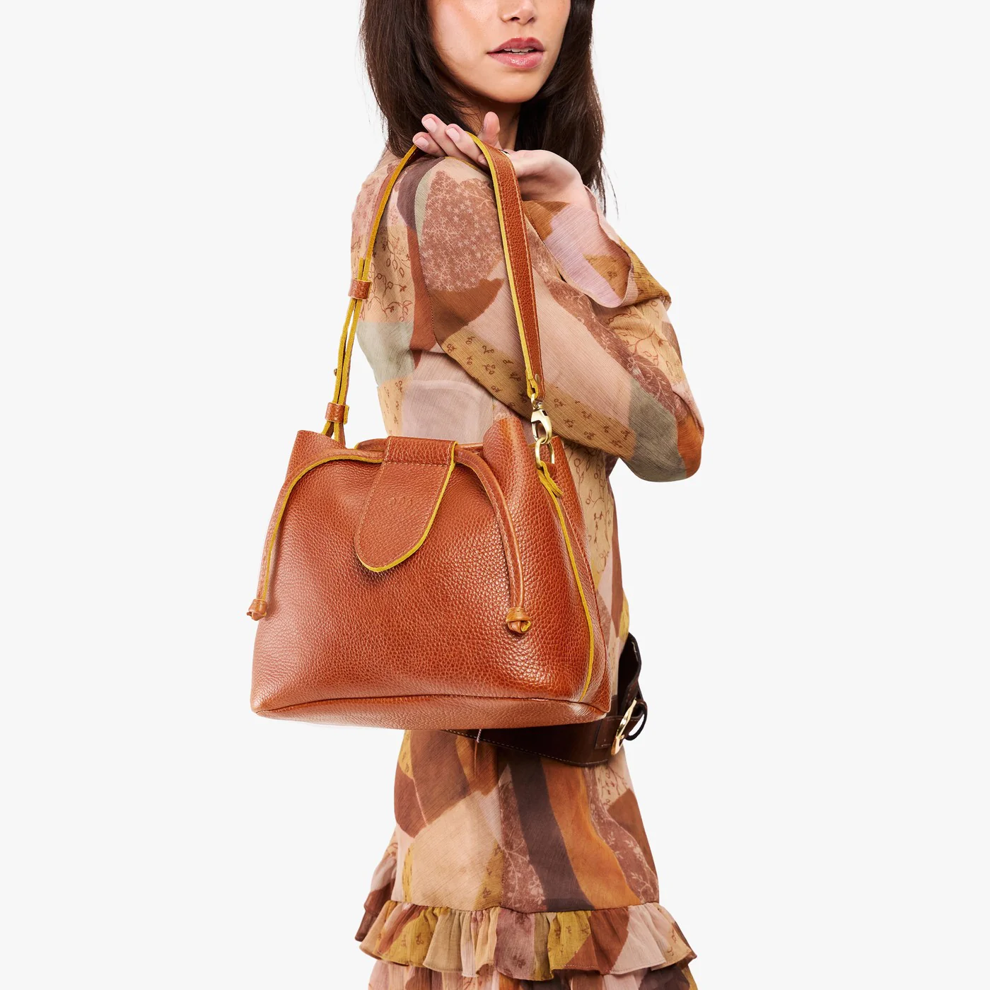 Firefly Bucket Bag - Image 79