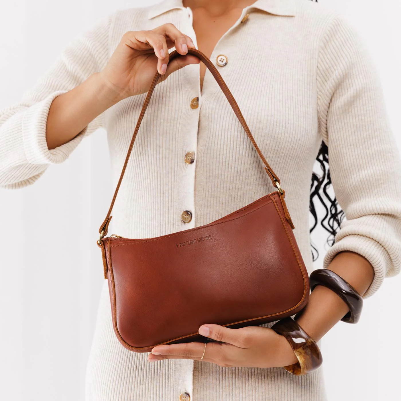 Lucy Shoulder Bag - Image 142