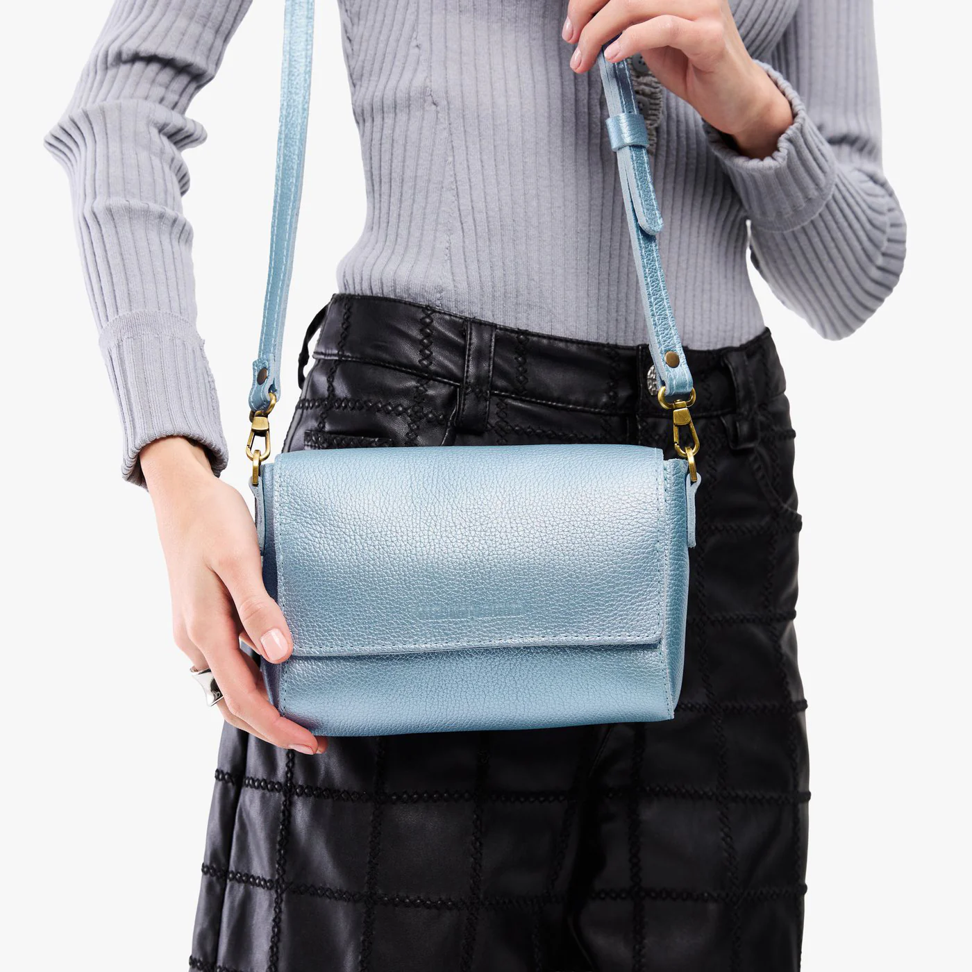Metro Crossbody - Image 199