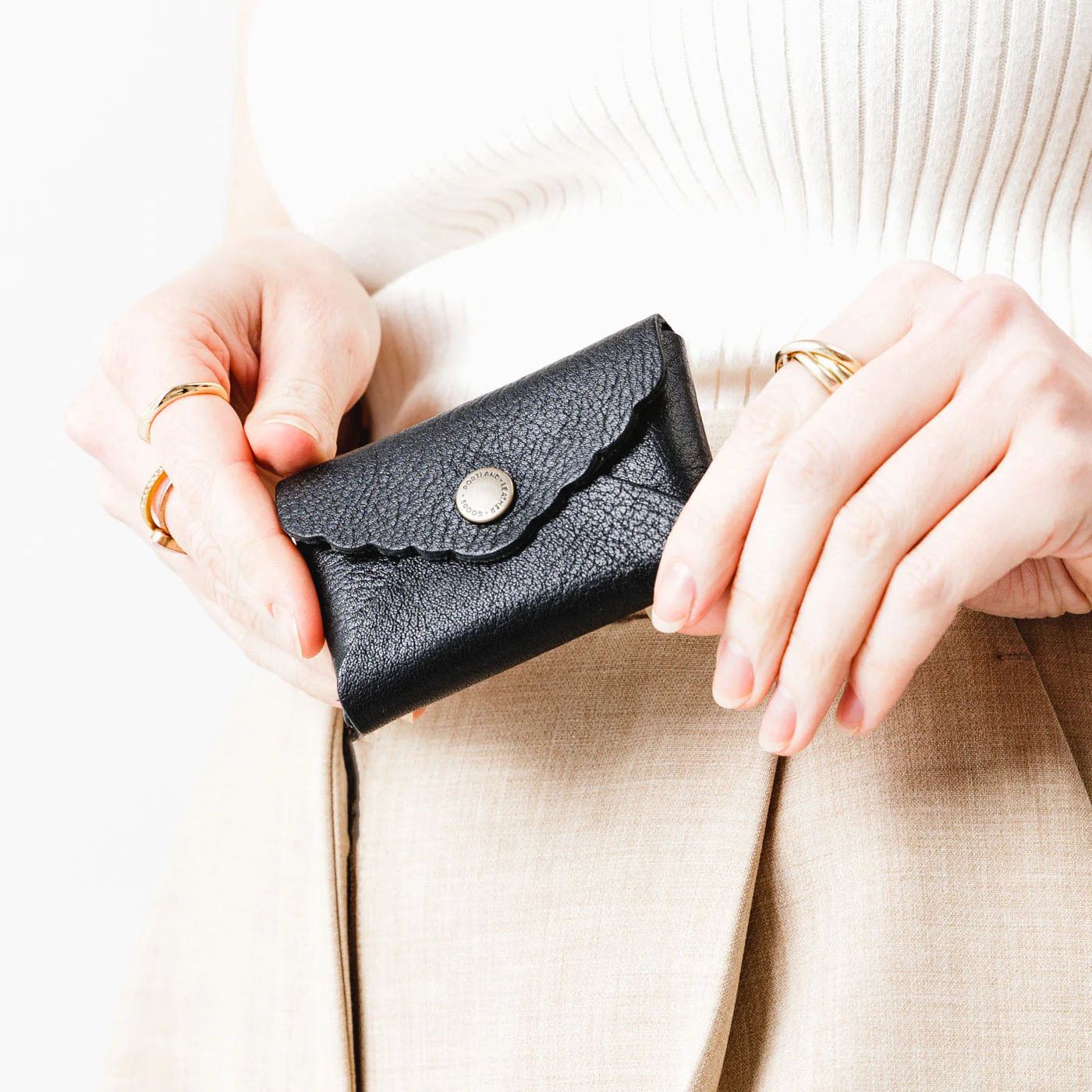 Mini Daisy Wallet - Image 106