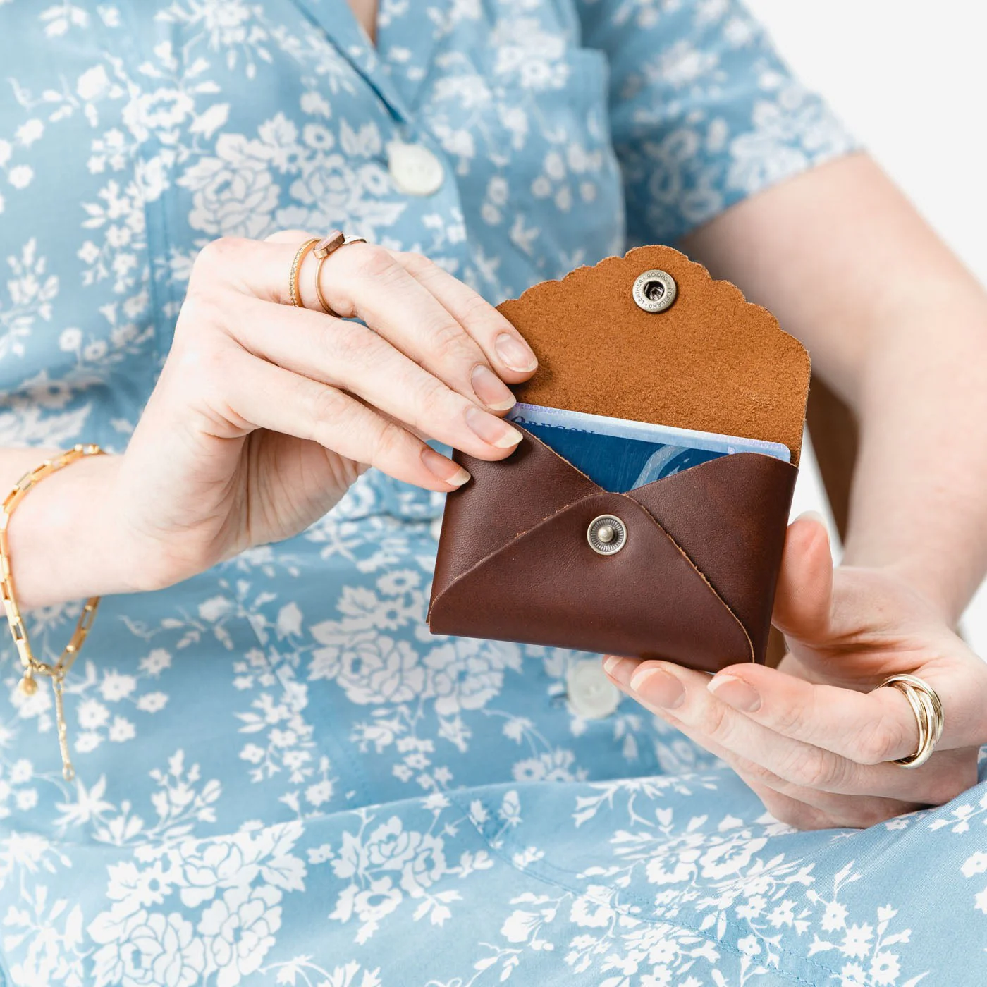 Mini Daisy Wallet - Image 120