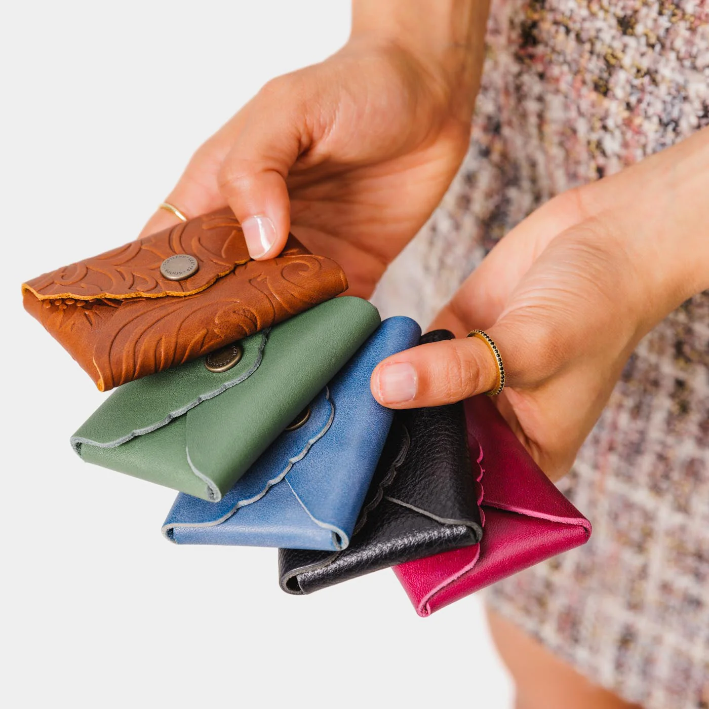 Mini Daisy Wallet - Image 125