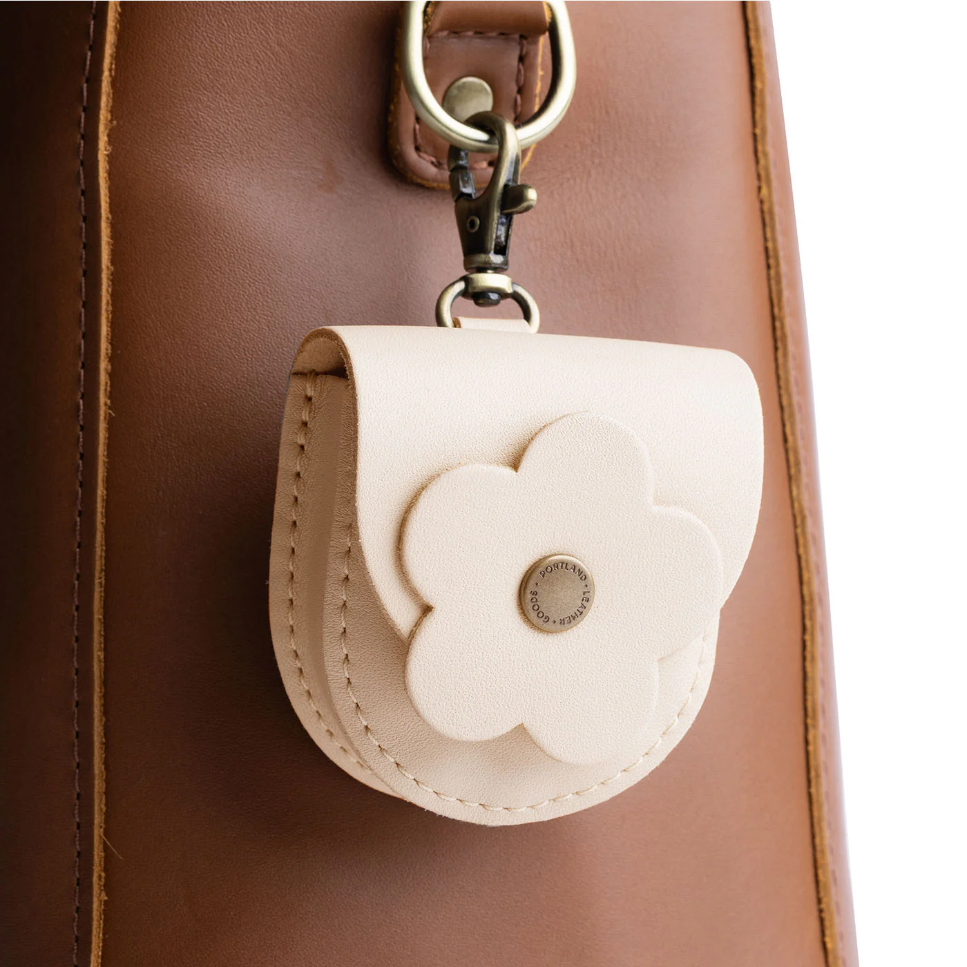 Petunia Pouch - Image 74