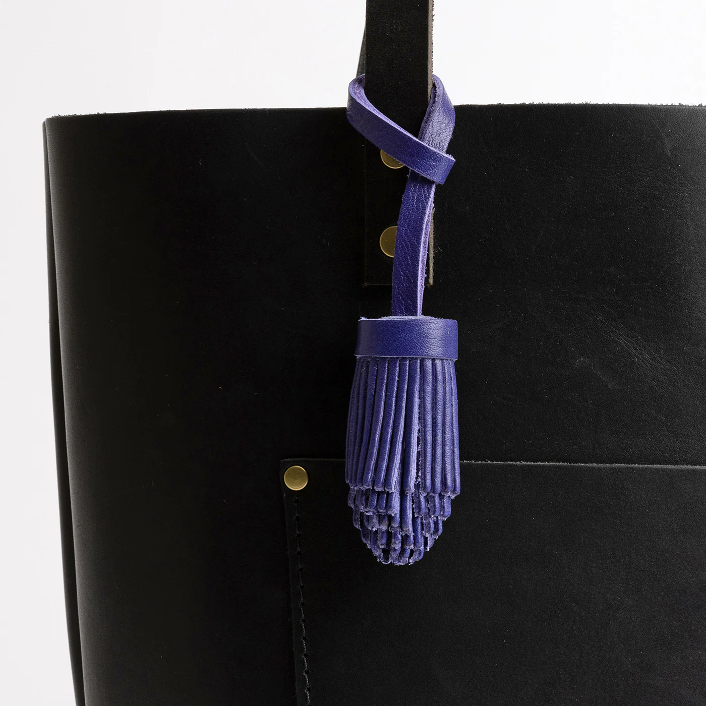 Pom Tassel - Image 38