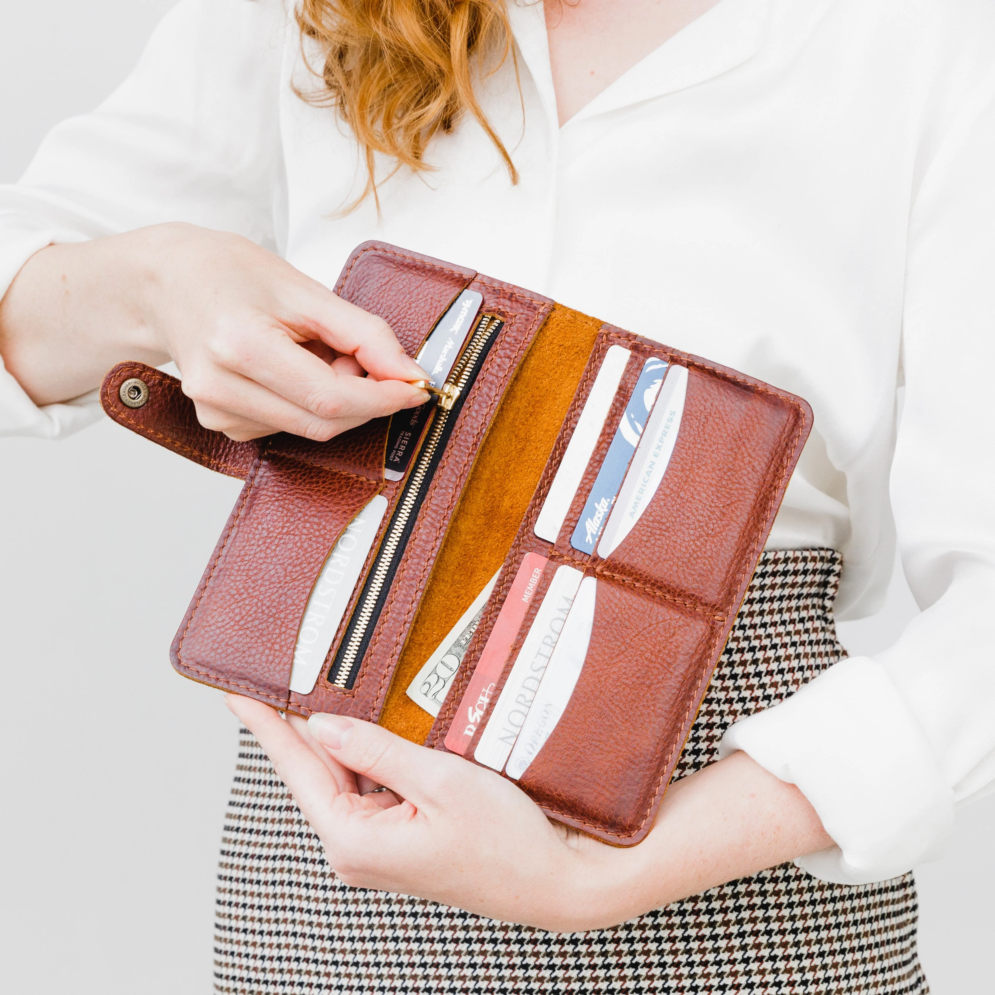 Women's Bifold Wallet - Image 55